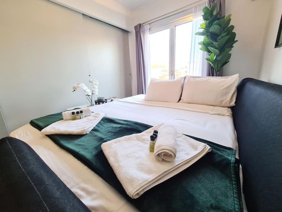 Heated Plunge Pool & Firepit Acropolis Penthouse Apartment Athens Luaran gambar